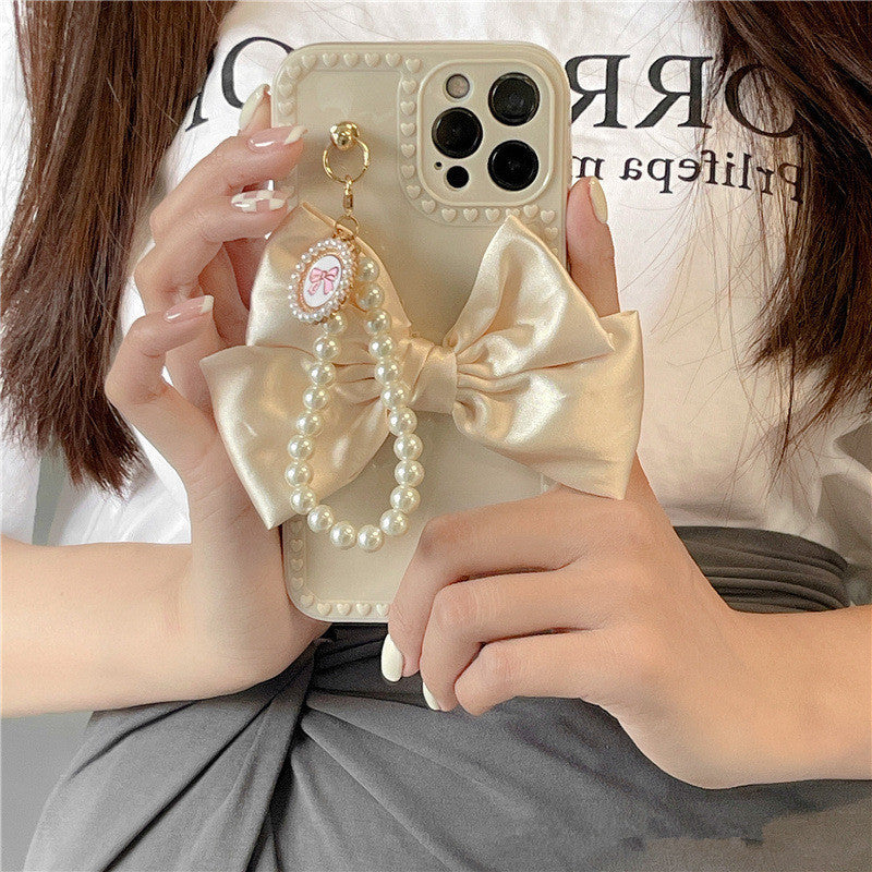 Bow Pearl Chain Phone Case Cover for iPhone – Elegant & Protective TPU Case in Pink & Beige