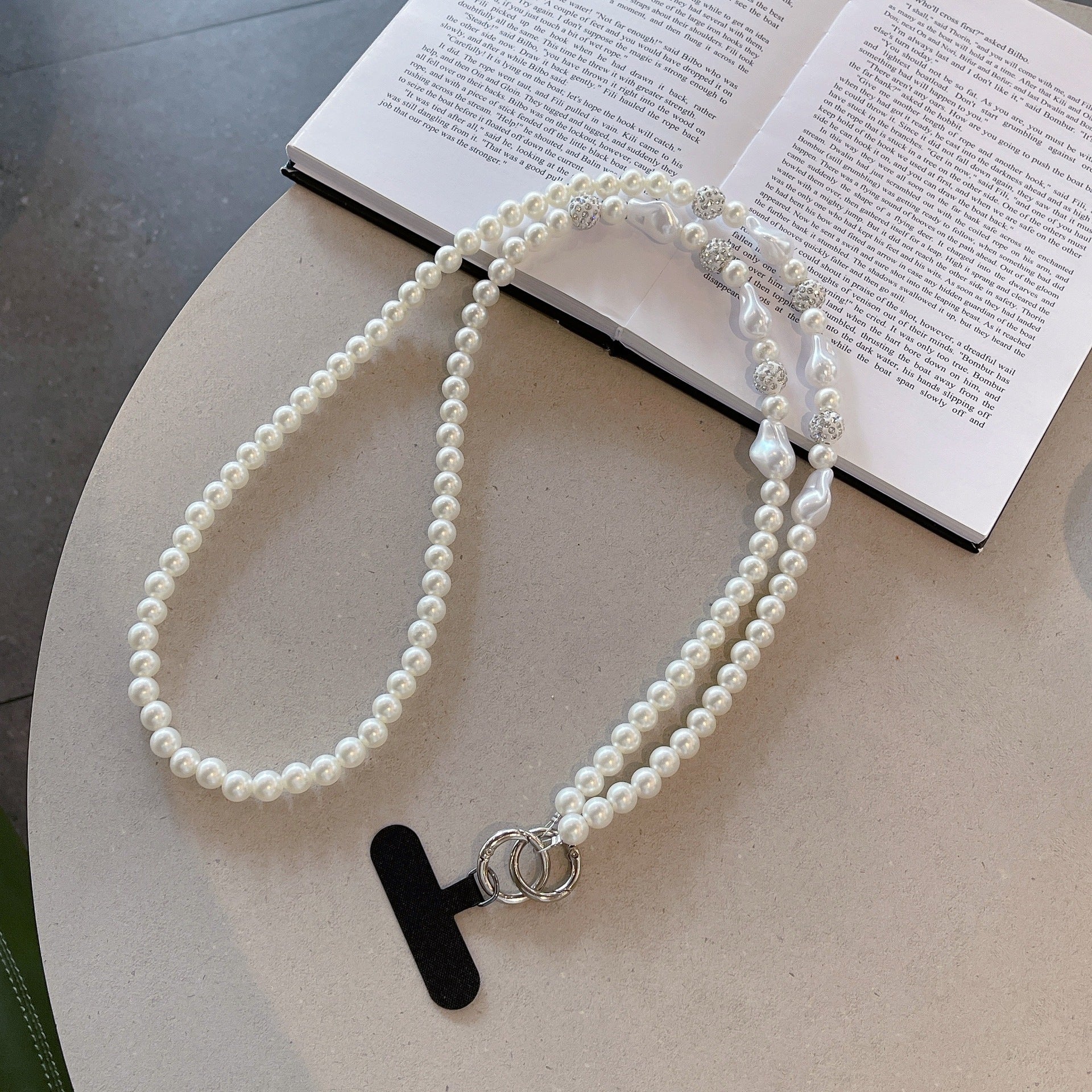 Elegant Pearl DIY Phone Case Crossbody Chain – Stylish Women’s Handmade Resin Lanyard